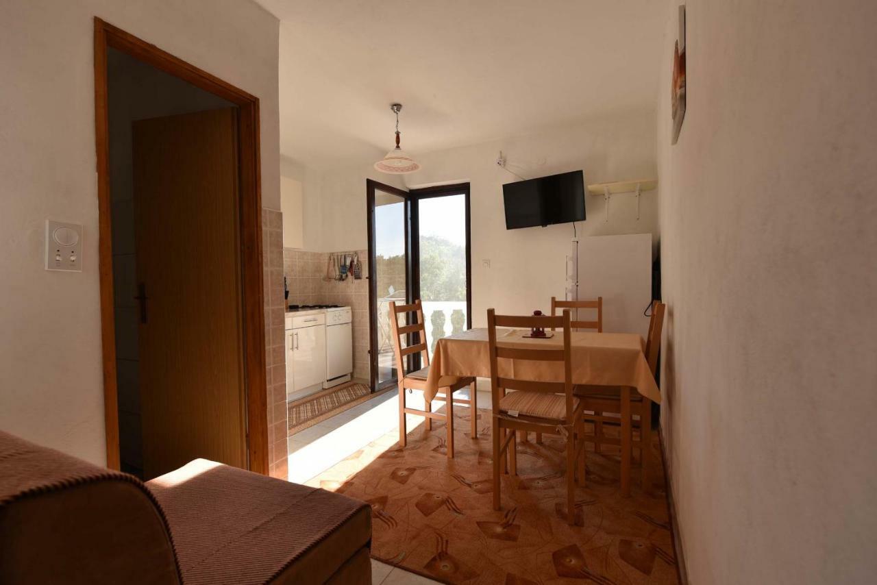 Apartmani Marko Gdinj 외부 사진