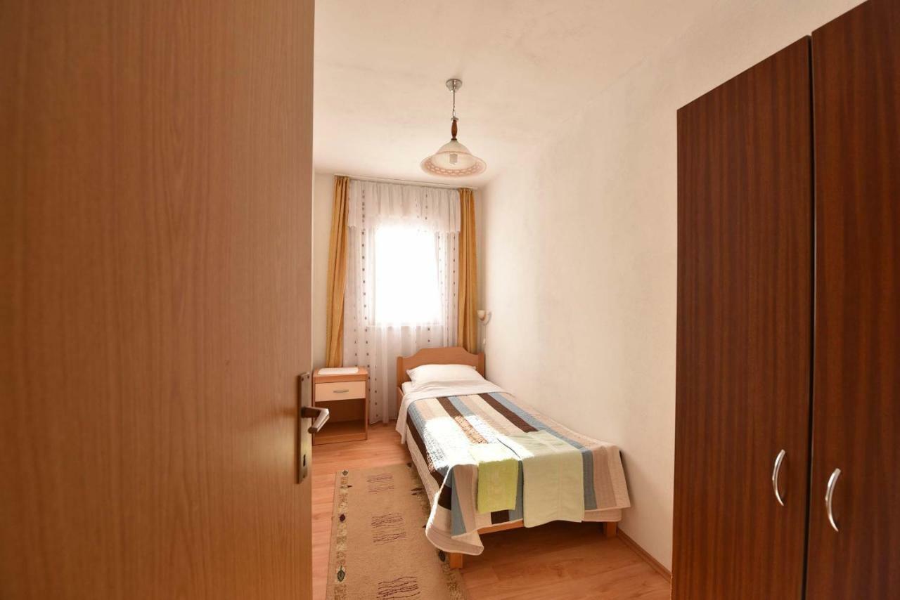 Apartmani Marko Gdinj 외부 사진